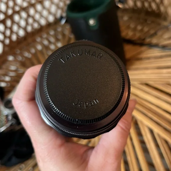 Vintage camera and lens - Picture 4 of 9